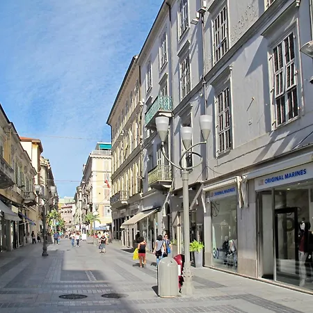 Garden And Sea By Interhome 公寓 圣雷默